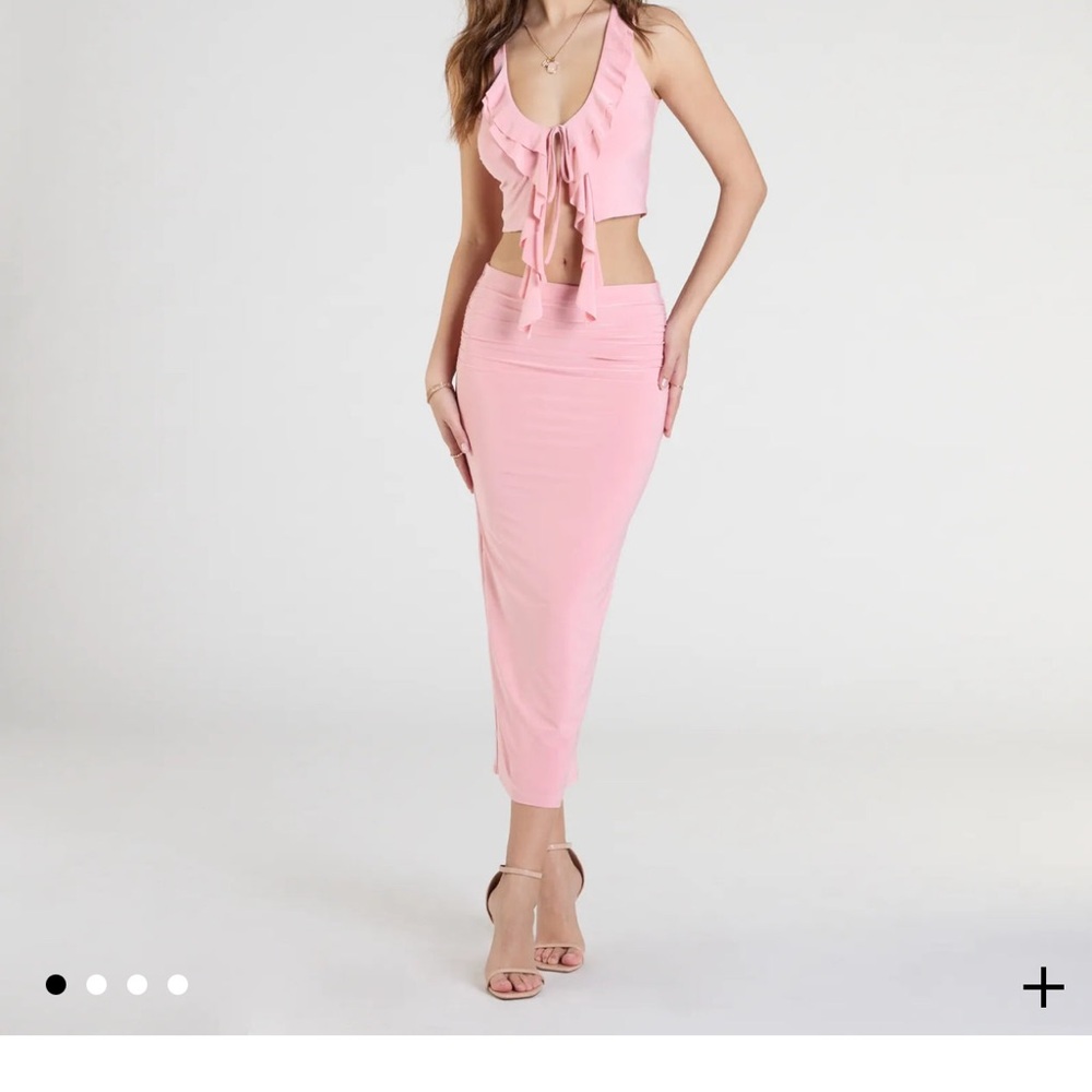 Elegant Pink Women's Skirt